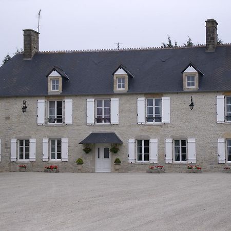 Au Refuge Des Allies Turqueville Exterior photo